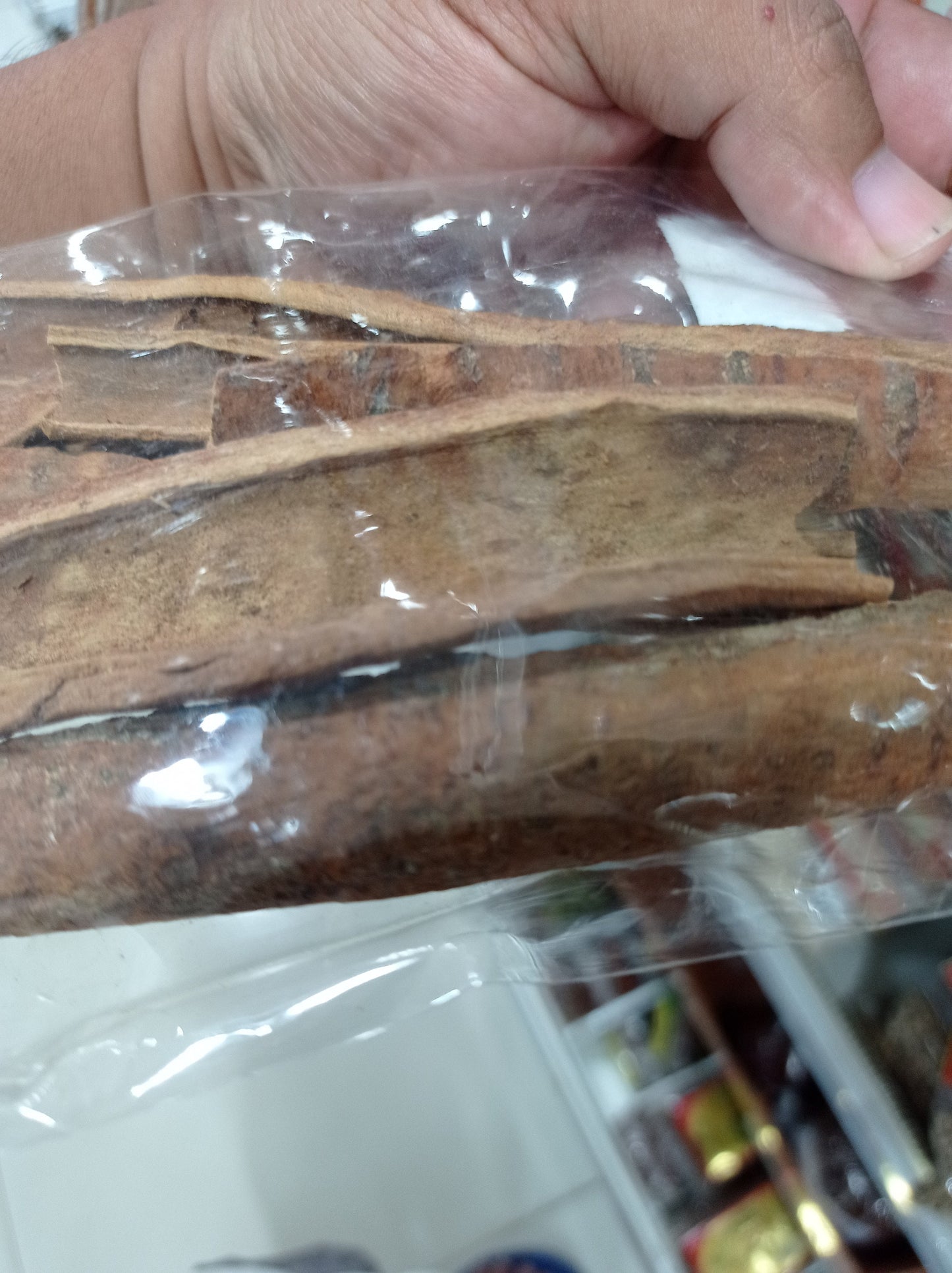 Kayu Manis (Cinnamon Stick)
