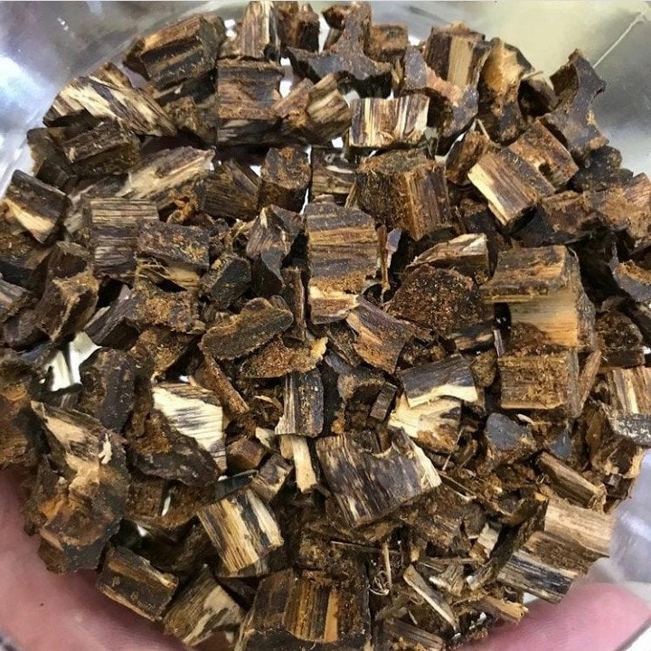 Potongan Kayu Gaharu / Agarwood Pieces