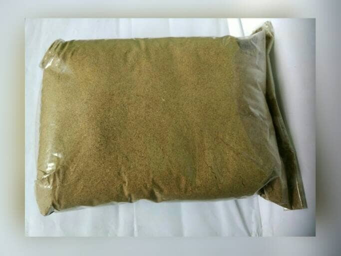 Pace/Buah Mengkudu (Noni/Great Morinda Citrifolia Fruit) Dried and Powder
