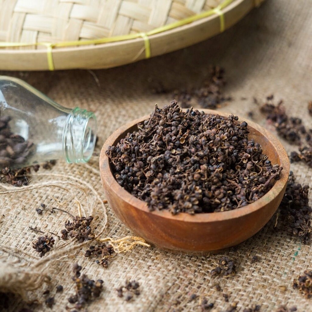 Andaliman - Zanthoxylum acanthopodium DC (Dried and Powder)