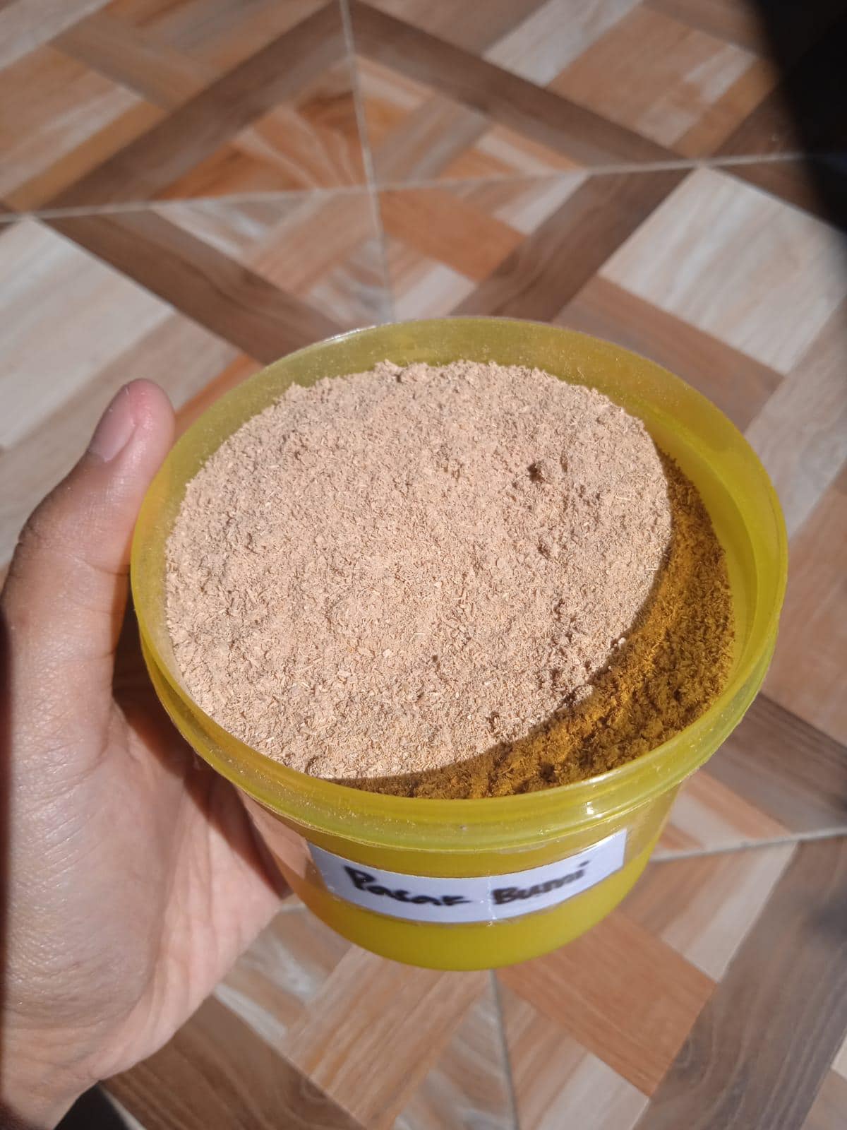 Pasak Bumi (Eurycoma longifolia) Dried and Powder
